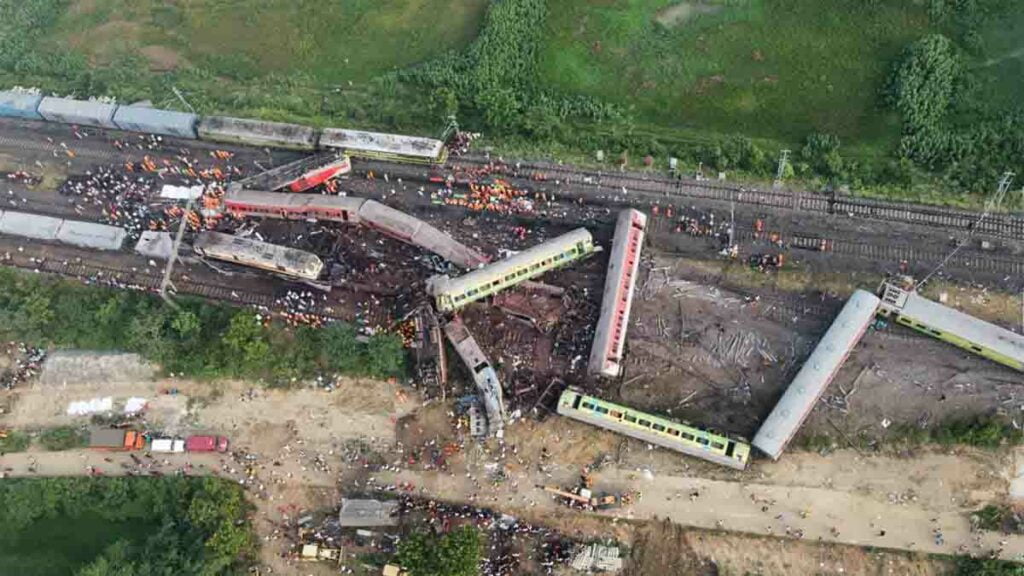 ரயில் விபத்து; உயிரிழப்பு 280 ஆக உயர்வு: பாலாசோர் விரைகிறார் பிரதமர்! - Dhinasari Tamil