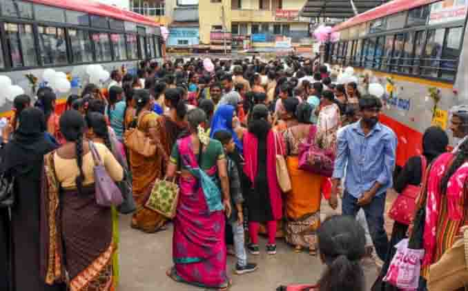 ஓஸி பஸ் பயணத்துக்காக... ஜோக்கை உண்மையாக்கி... பர்தா அணிந்து சென்ற ஆண்! - Dhinasari Tamil
