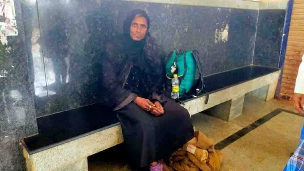 man wearing burqa for free bus travel in Karnataka - 2026