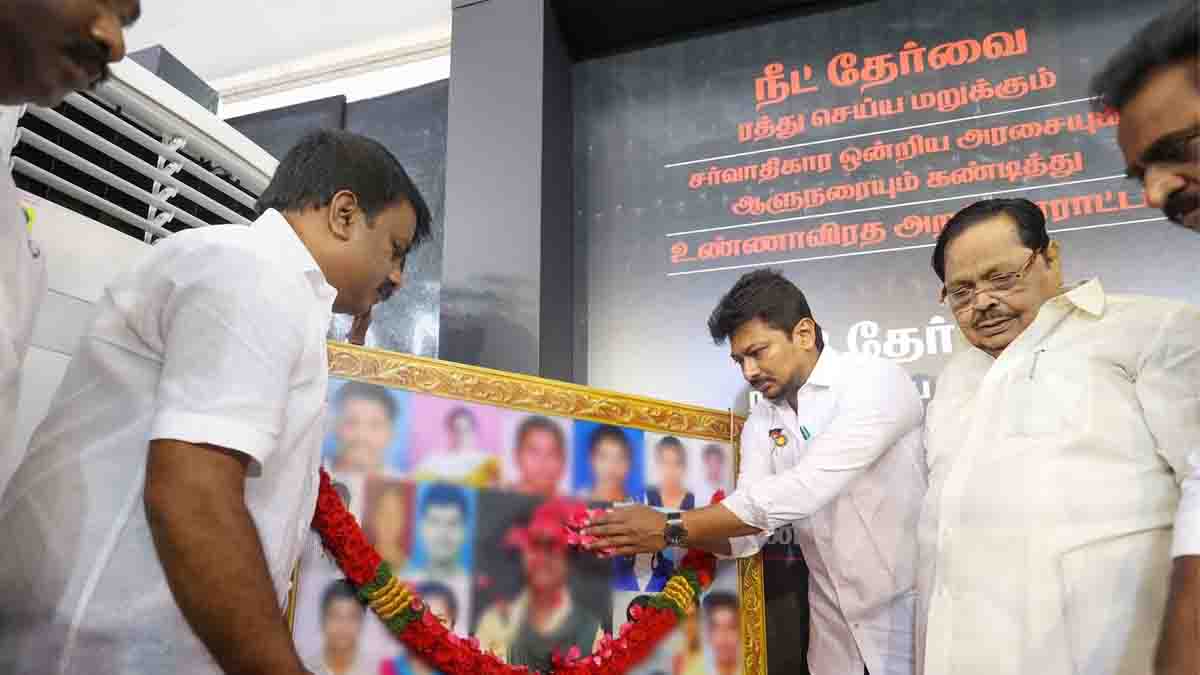 அமைச்சராக பொறுப்பு உணர்ந்து தான் பேசுகிறீர்களா? உதயநிதிக்கு உச்ச நீதிமன்றம் கண்டிப்பு!