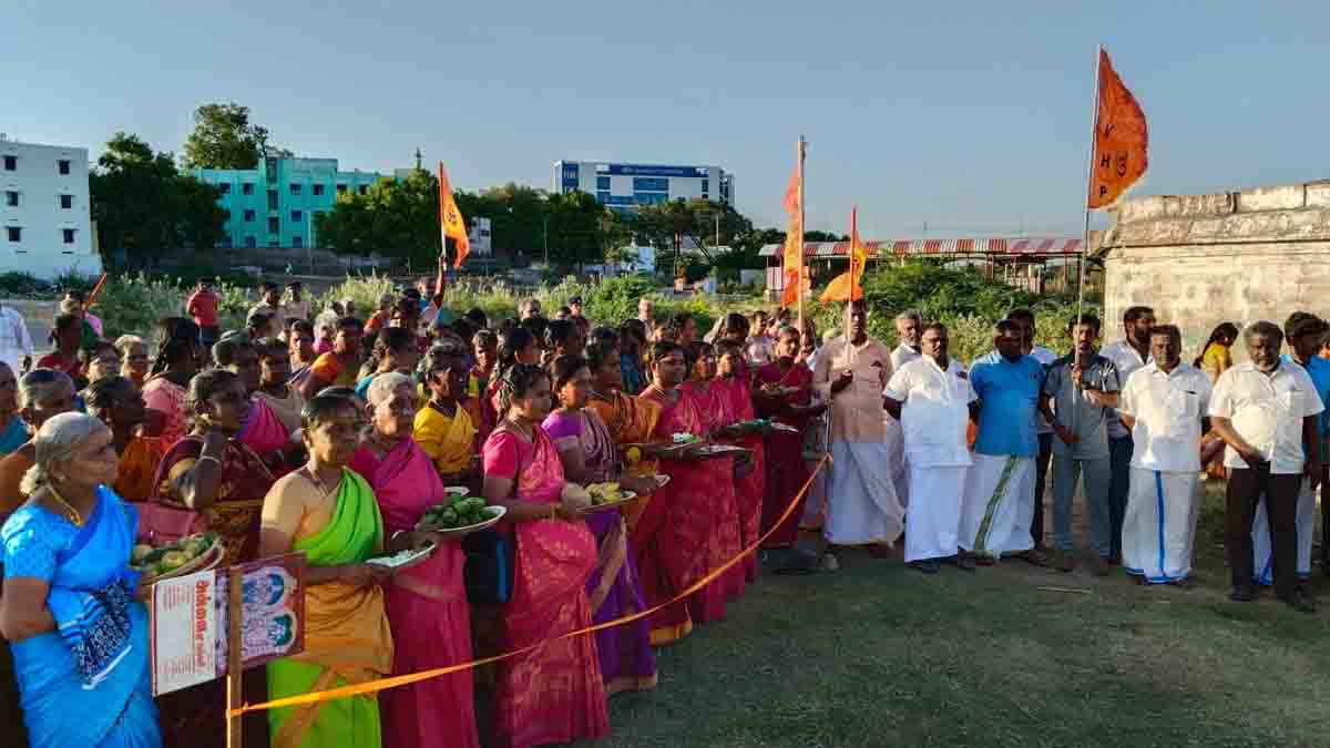 தாமிரபரணி அன்னைக்கு ஆடிச் சீர்; விஹெச்பி., ஏற்பாட்டில் 108 சீர்வரிசை!