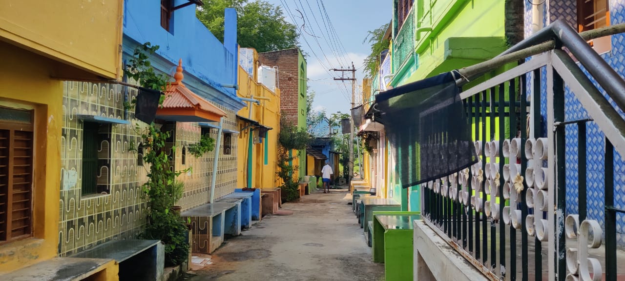 சதுரகிரி திருவிழா அனுமதி கோரி வீடுகளில் கருப்பு கொடி கட்டி போராட்டம்..