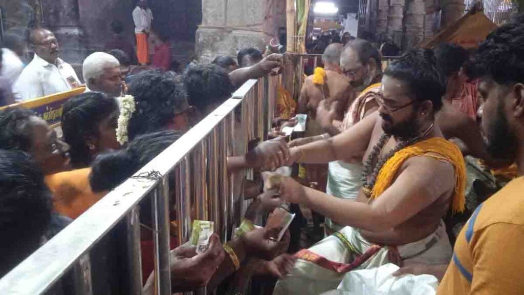 திருப்பரங்குன்றத்தில் கந்த சஷ்டி விழா, காப்பு கட்டுதலுடன் தொடக்கம்! - Dhinasari Tamil