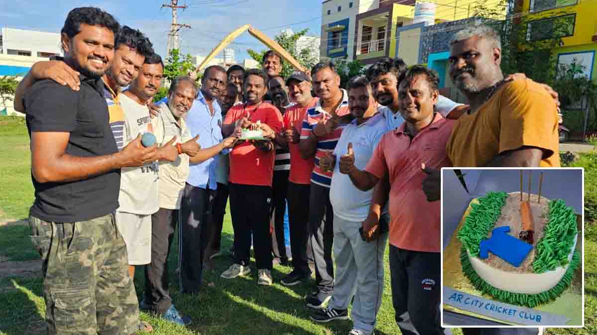 டி20 வெற்றியைக் கேக் வெட்டி கொண்டாடிய மதுரை ரசிகர்கள்!