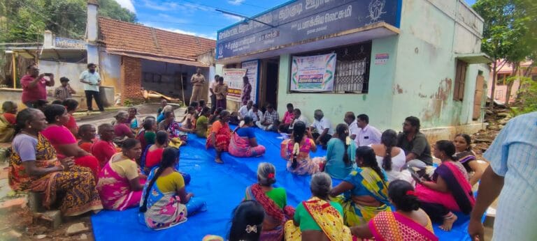 செங்கோட்டை அருகே உள்ள கற்குடியில் கிராமசபை கூட்டம் நடந்தது.