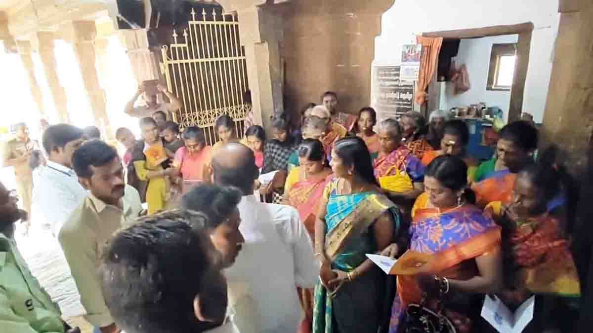 madurai wemen rejoins hindu religiou - 2026