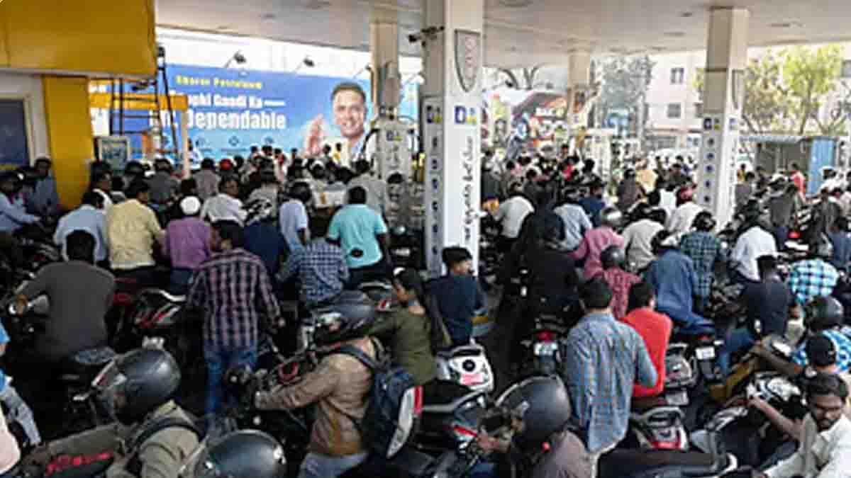 crowd in petrol bunk - 2026