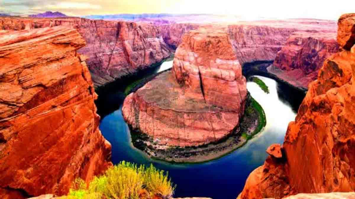 அமெரிக்காவில் 1.7 பில்லியன் ஆண்டுகள் பழமையான விஷ்ணு பாறைகள்