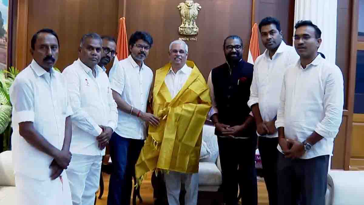 vijay met tn governor arlekar friday evening - 2026